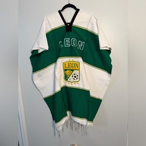 Club Leon Poncho